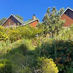 Ixia Studio-Serene, Solar, Pet Friendly, Garden And Valley Views
